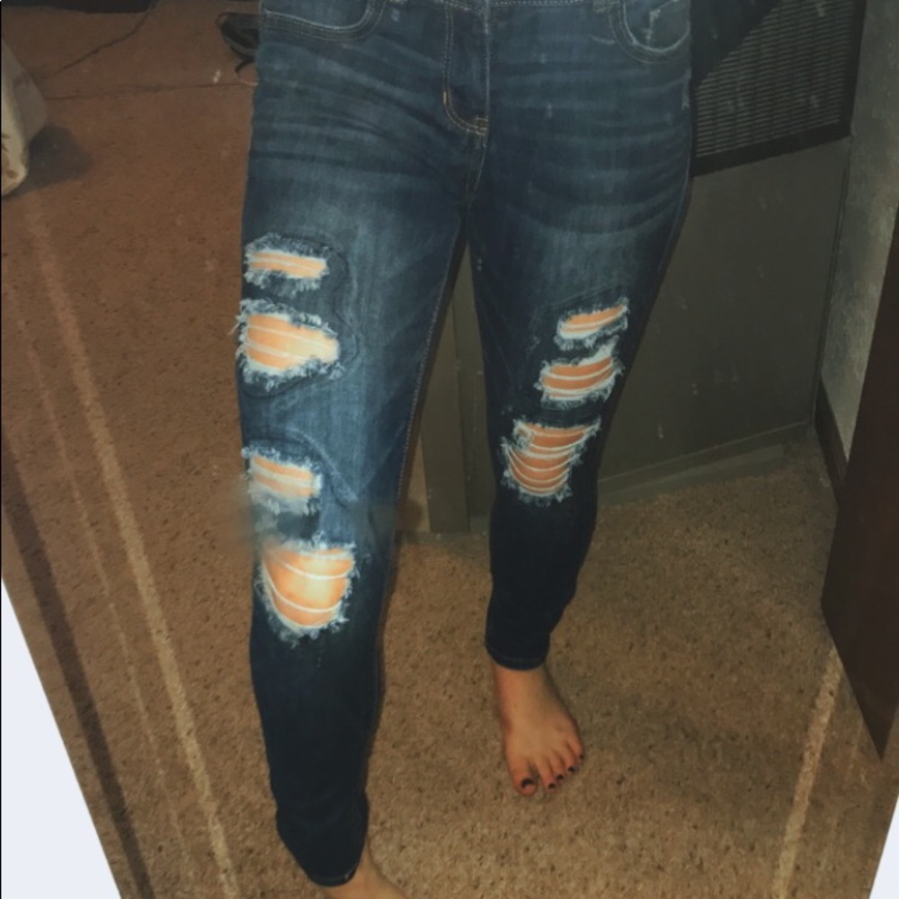 distressed jeggings